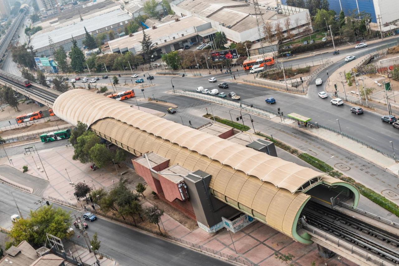Loica Chile Santiago Exterior foto